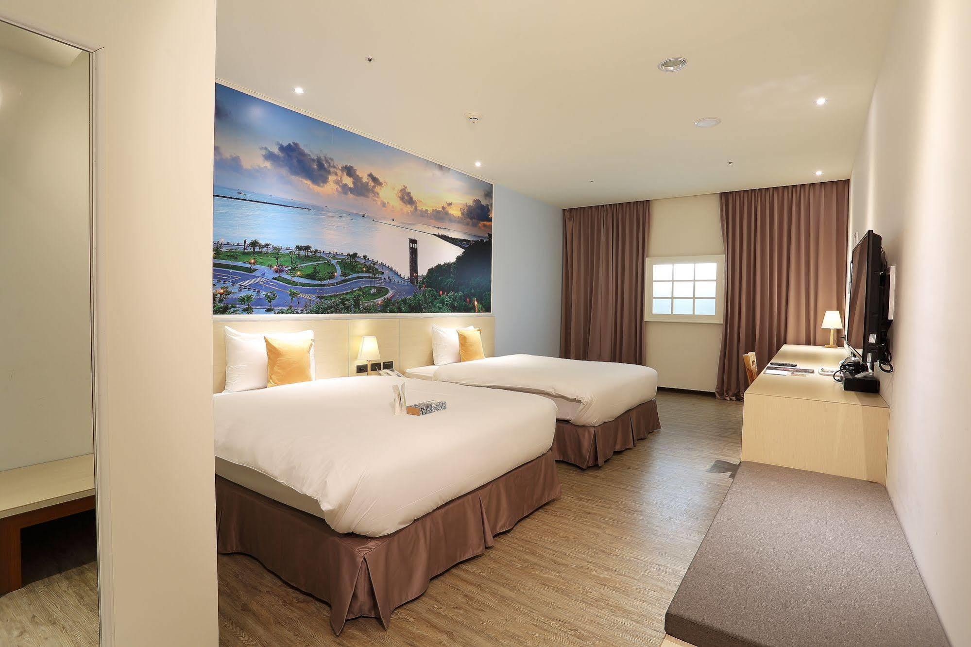 Mingli Hotel Kaohsiung Exterior foto